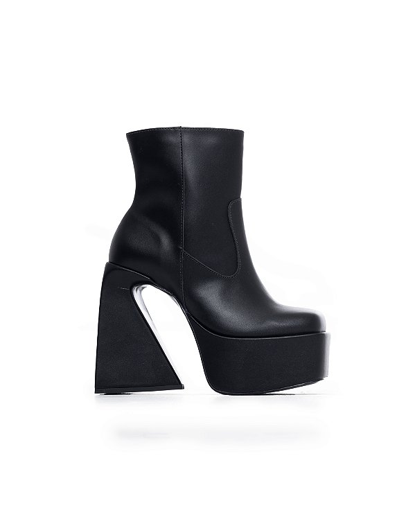 Bota Bratz Salto Triângulo