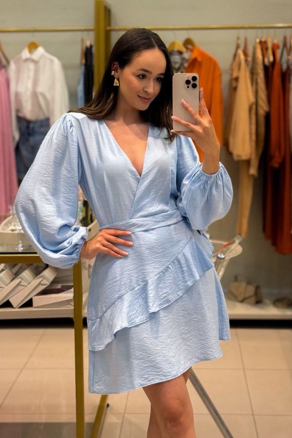Vestido Feminino em Viscose – Leveza Romance e Versatilidade