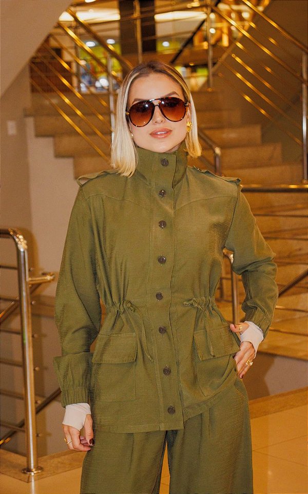 Parka Feminina Alfaiataria
