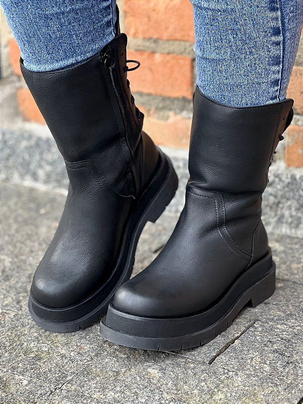 Bota Francesca | Cadarço cano médio