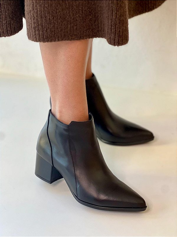Bota Marina | couro preto