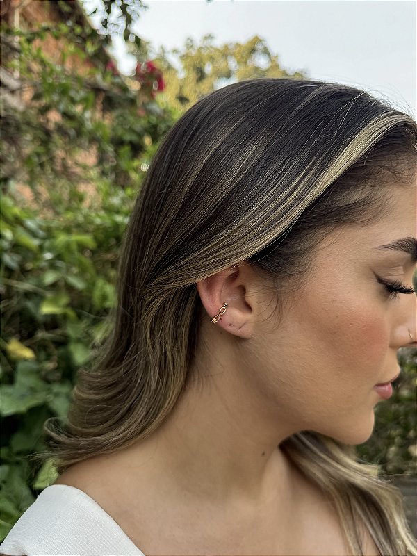 Piercing fake corrente • folheado a ouro