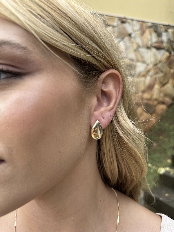 Brinco gota abaulada • folheado a ouro