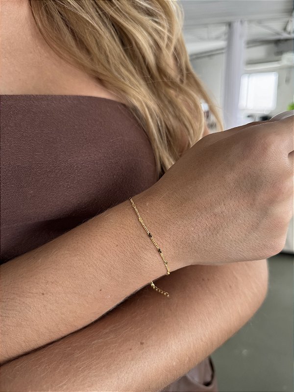 Pulseira coração chapinha • folheado a ouro