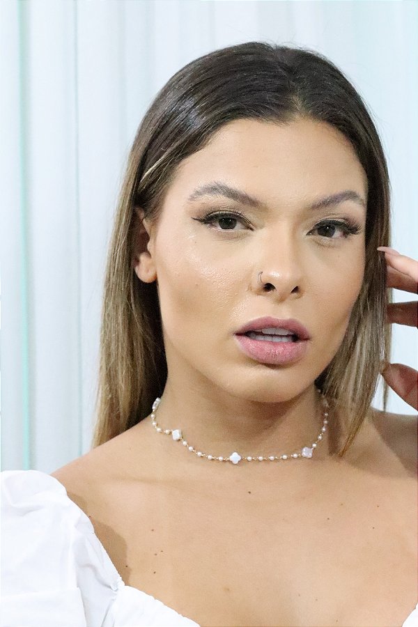 Choker pérola trevo branco • folheado a ouro
