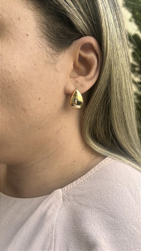 Brinco gota clássica • folheado a ouro