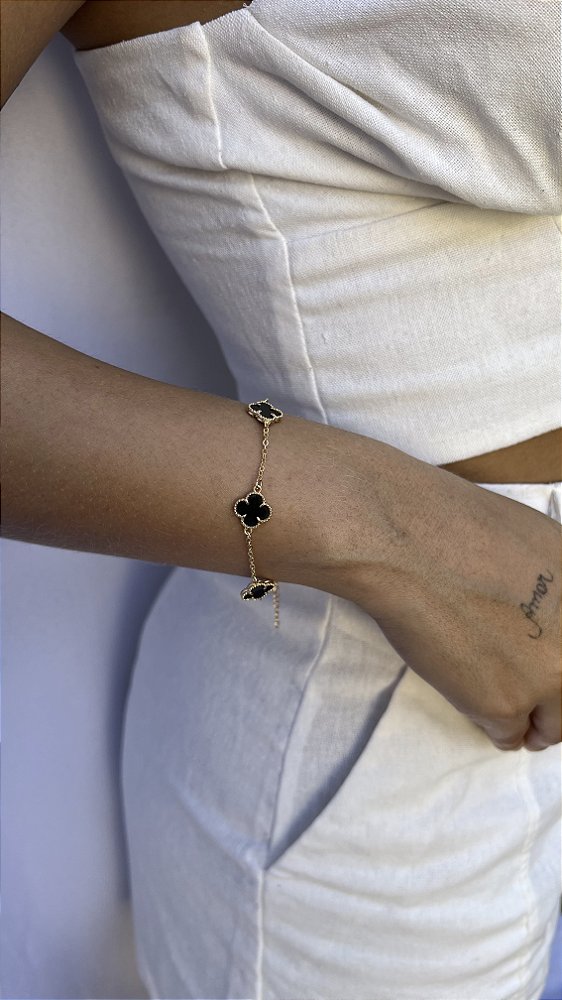 Pulseira 3 trevo preto • folheado a ouro