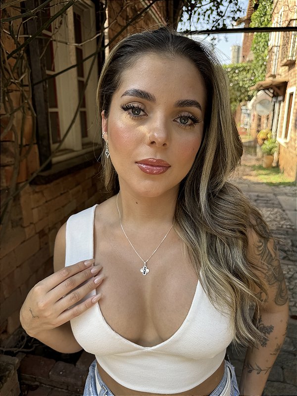 Colar trevo lapidado • folheado a prata
