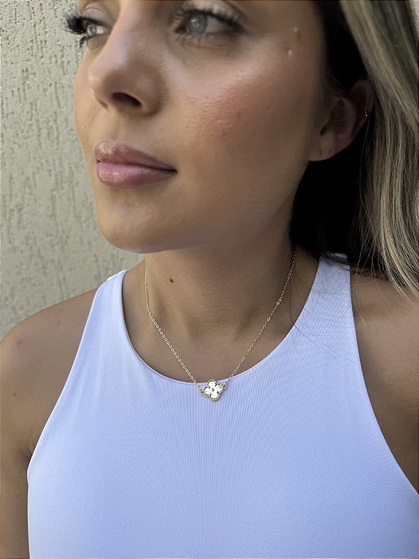 Choker trevo lapidado • folheado a ouro