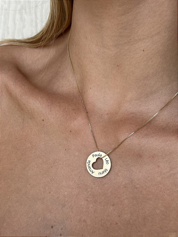 Colar medalha coração vazado • personalizado