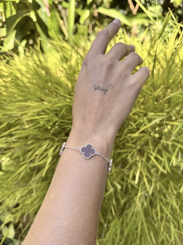 Pulseira trevo marrom GRANDE • folheado a prata