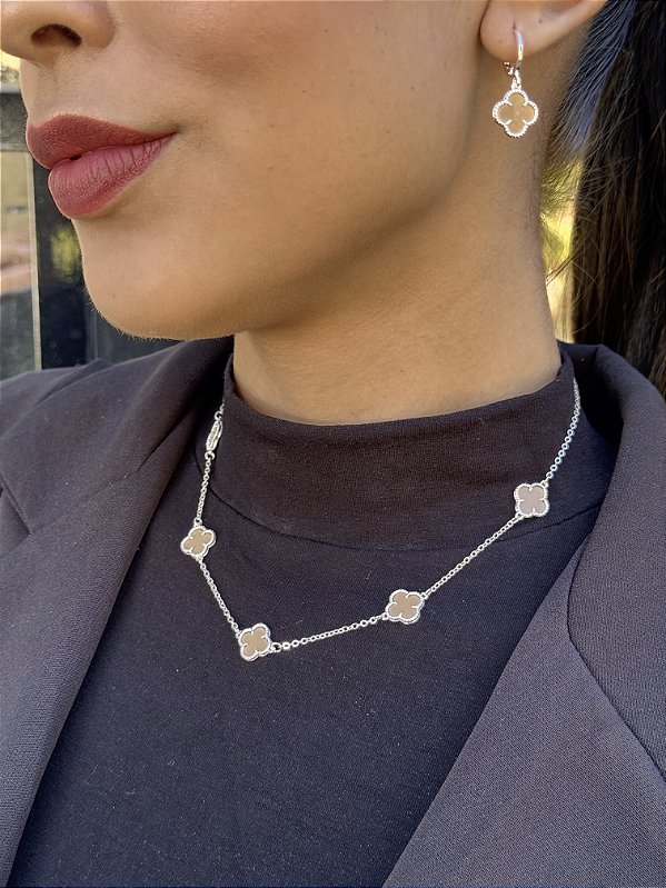 Choker 5 trevo Nude • folheado a prata