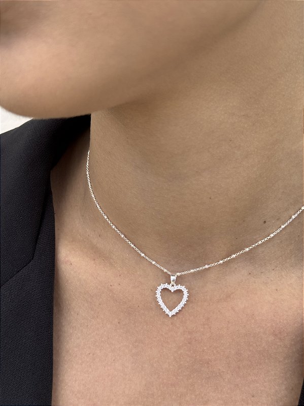 Colar coração rendado zircônia • folheado a prata