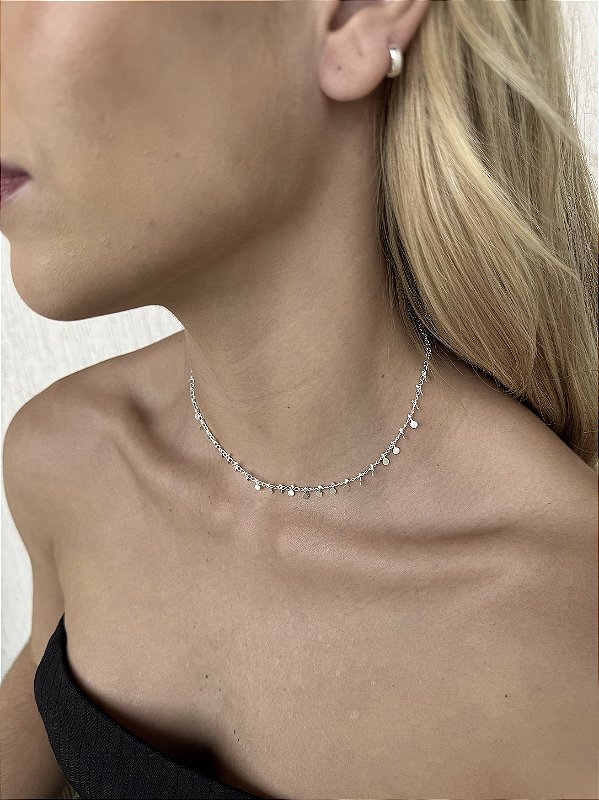 Choker medalhas rendada • folheado a prata