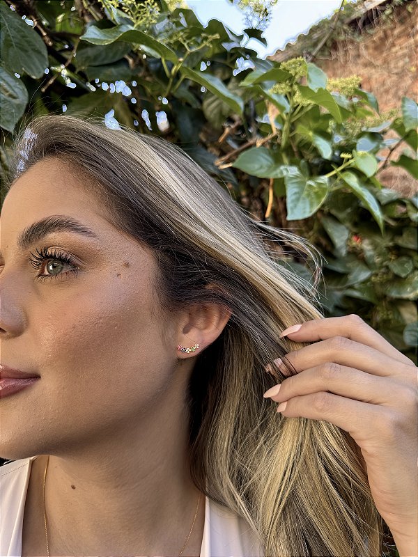 Earcuff trevo color • folheado a ouro