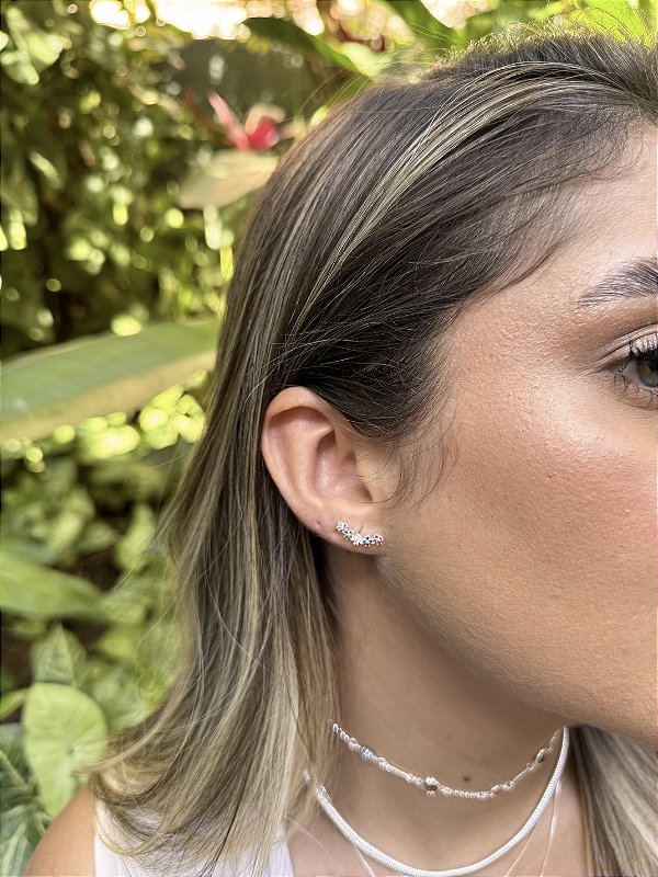 Earcuff trevo color • folheado a prata