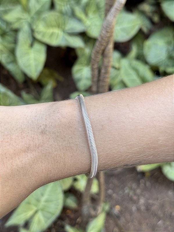 Choker fio alemão • folheado a prata