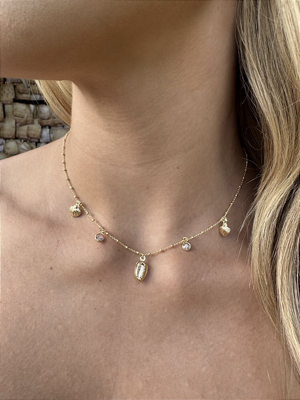 Choker búzios ponto luz • folheado a ouro