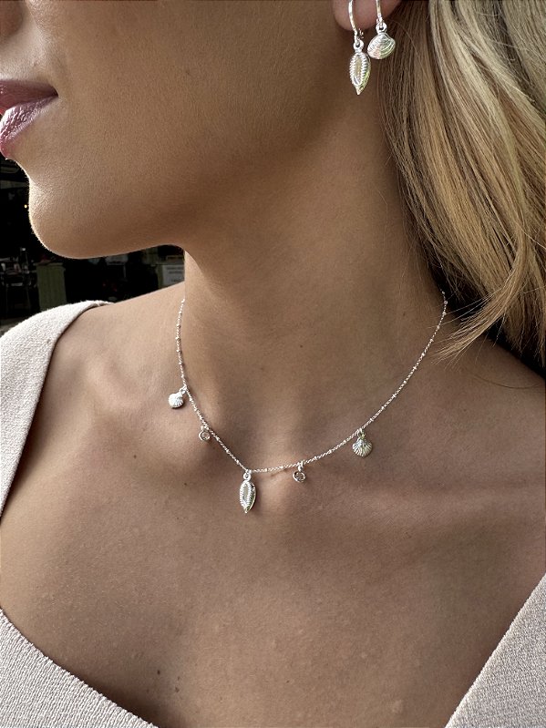 Choker búzio ponto luz • folheado a prata