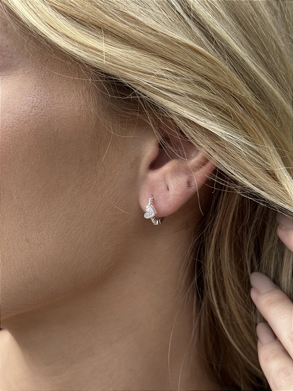 Argola coração solitário • folheado a prata