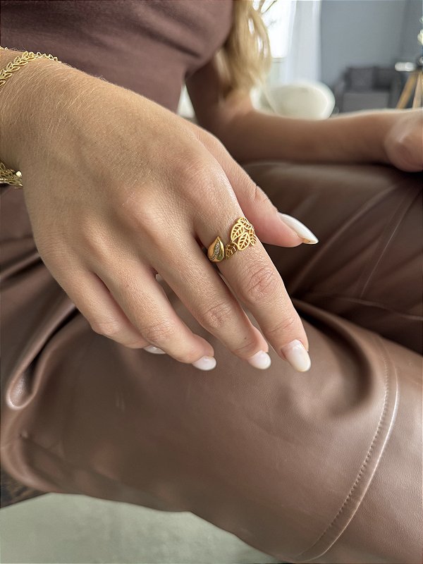 Anel folhas • folheado a ouro