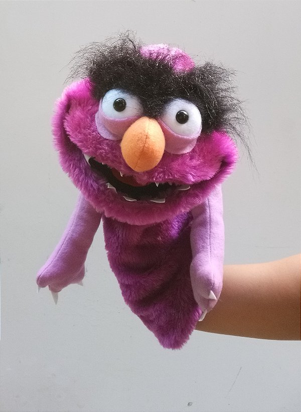 Fantoche Monstrendo Roxo Pelúcia Divertido
