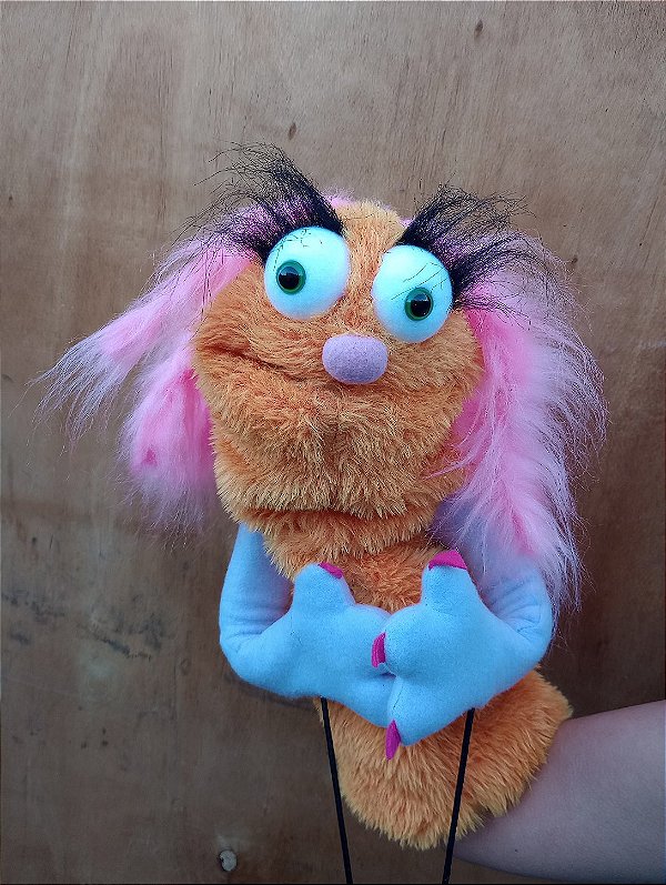 Fantoche Monstrinha Lindinha com Hastes