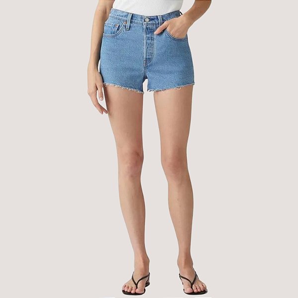 SHORT LEVIS JEANS CLARO BRUTO BASICO FEMININO