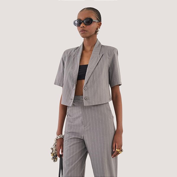 CASACO COLCCI MANGA CURTA BLAZER RISCA GIZ CINZA FEMININO ADULTO