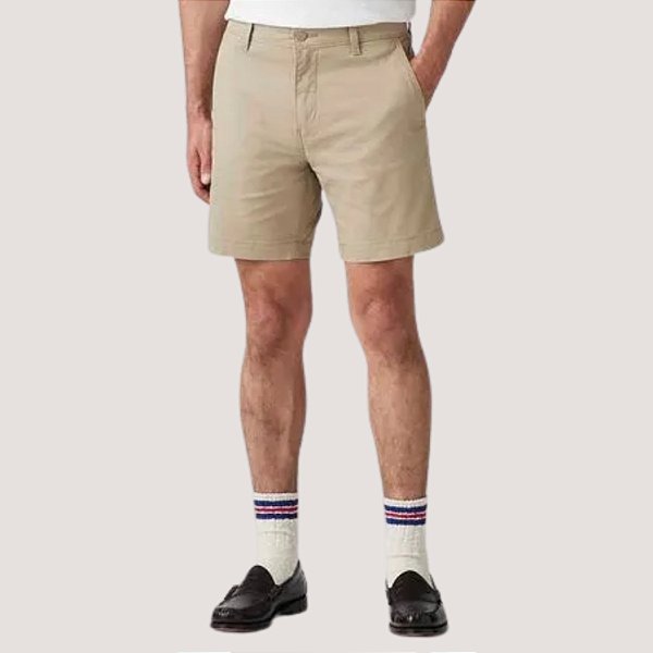 BERMUDA LEVIS BRIM COM ELASTANO ESPORTE FINO BEGE MASCULINO ADULTO