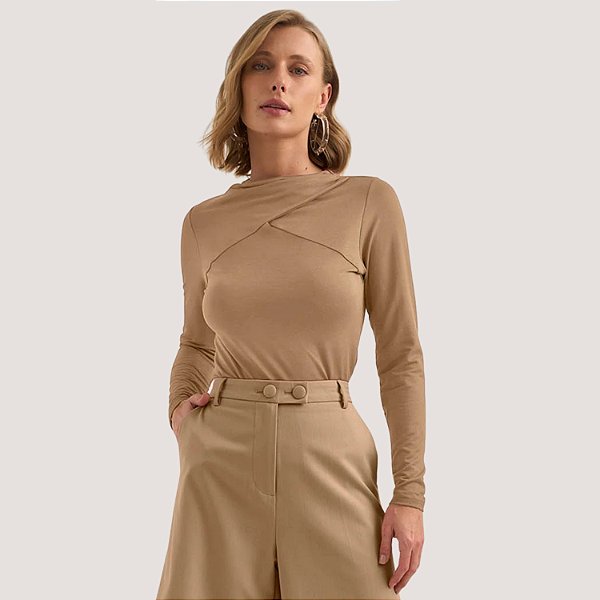 BLUSA LEZ A LEZ MANGA LONGA MALHA BEGE FEMININO ADULTO