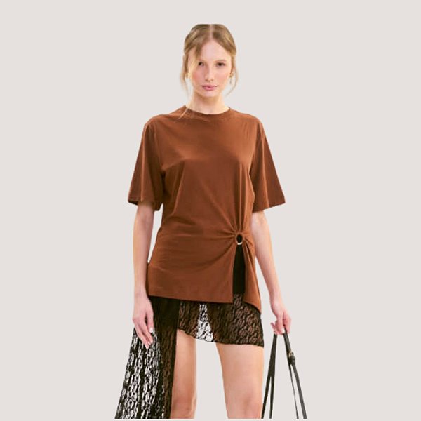 BLUSA COLCCI MANGA CURTA ALGODÃO MARROM FEMININO ADULTO
