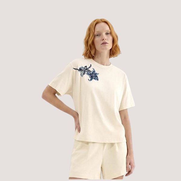 BLUSA LEZ A LEZ MANGA CURTA T-SHIRT  OFFWHITE ALGODÃO FEMININO ADULTO