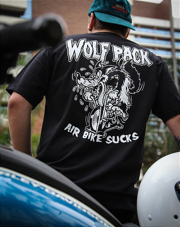 Camiseta Wolf Pack Preta