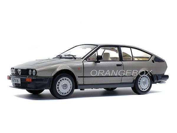 Alfa Romeo GTV 6 1984 1:18 Solido Cinza