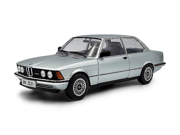 BMW E21 323i 1980 1:18 Solido Prata