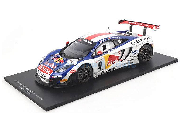 McLaren MP4-12C GT Tour 2013 Red Bull 1:18 Spark