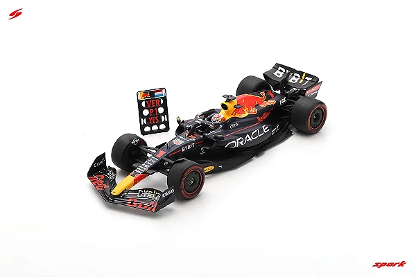 Fórmula 1 Oracle Red Bull Racing RB18 Winner Dutch 2022 Verstappen 1:18 Spark