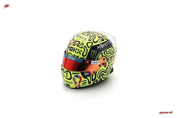 Capacete Lando Norris McLaren Formula 1 Team British GP 2025 1:5 Spark