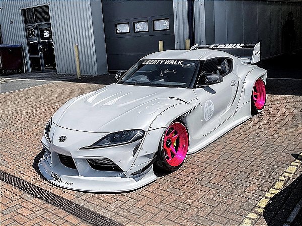 Toyota GR Supra LIBERTY WALK Body Kit 2025 1:18 Solido Branco