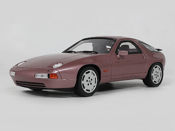 Porsche 928 S 1980 1:18 GT Spirit