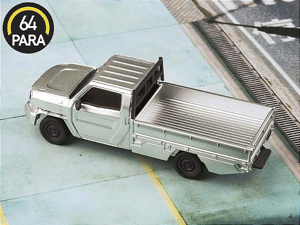 *** PRÉ-VENDA *** Toyota Hilux Champ Tamaraw 2025 LHD 1:64 PARA64 Prata PV12943