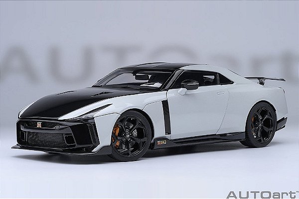 Nissan GT-R50 by ITALDESIGN 1:18 Autoart Branco