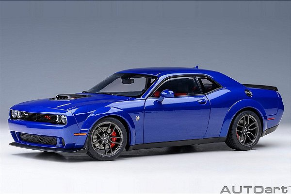 Dodge Challenger R/T Scat Pack Shaker Widebody 2022 1:18 Autoart Indigo Blue