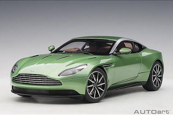 Aston Martin DB11 1:18 Autoart Verde