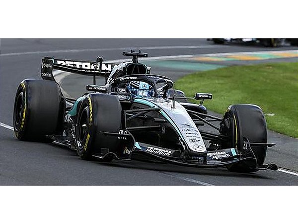 *** PRÉ-ORDER *** Fórmula 1 Mercedes AMG PETRONAS W17 George Russell Winner GP Austrália 2026 1:64 Spark