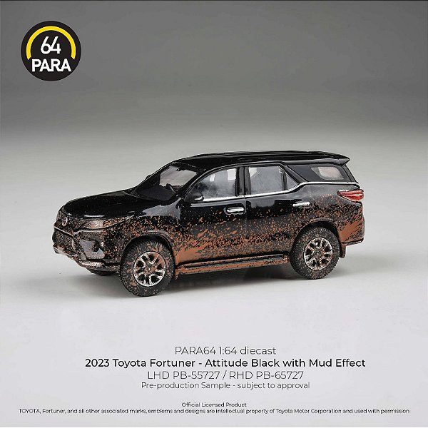 *** PRÉ-ORDER *** Toyota SW4 Fortuner 2023 Dirty Version 1:64 PARA64 Preto