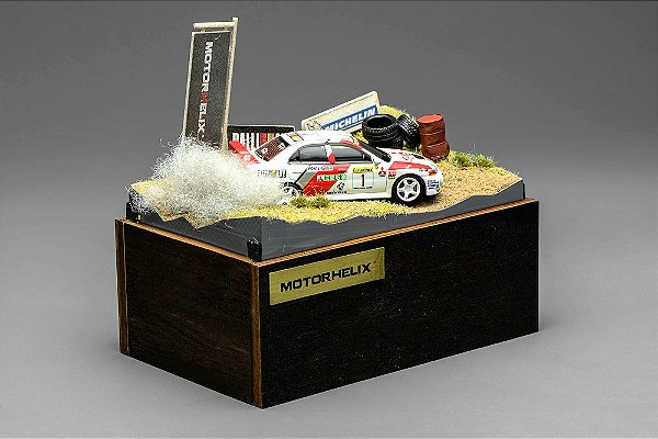 Set Mitsubishi Lancer Evolution IV GSR 1:64 MOTORHELIX HEC 2026