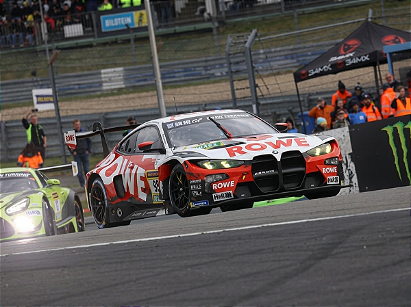 *** PRÉ-ORDER *** BMW M4 GT3 EVO ROWE RACING 24Hs Nürburgring 2026 1:64 Spark QTD3