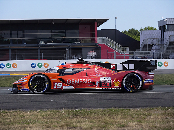*** PRÉ-ORDER *** Genesis GMR-001 Hypercar GENESIS MAGMA RACING 24Hs Le Mans 2026 1:64 Spark QTD3